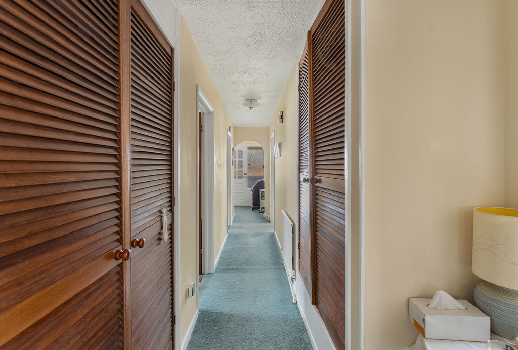 11 Uplands Rise Little Bourton